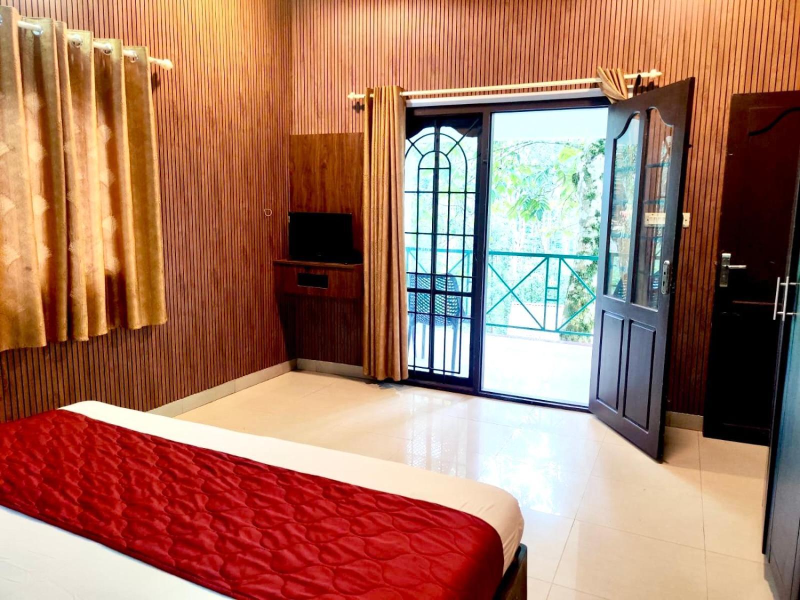 Ayur Mount Resort & Spa Munnar Eksteriør billede