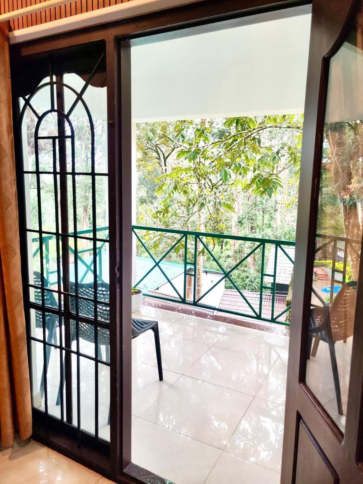 Ayur Mount Resort & Spa Munnar Værelse billede